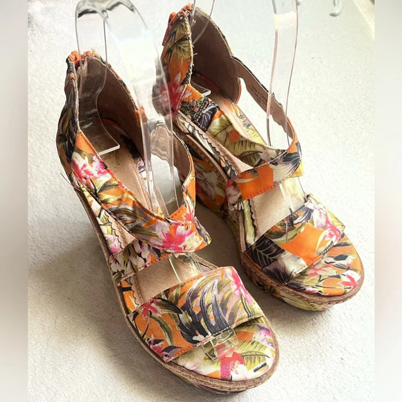 Anthropologie Miss Albright Tropical Floral Wedge Sandals-Women’s 5-Orange Multi - Picture 3 of 15